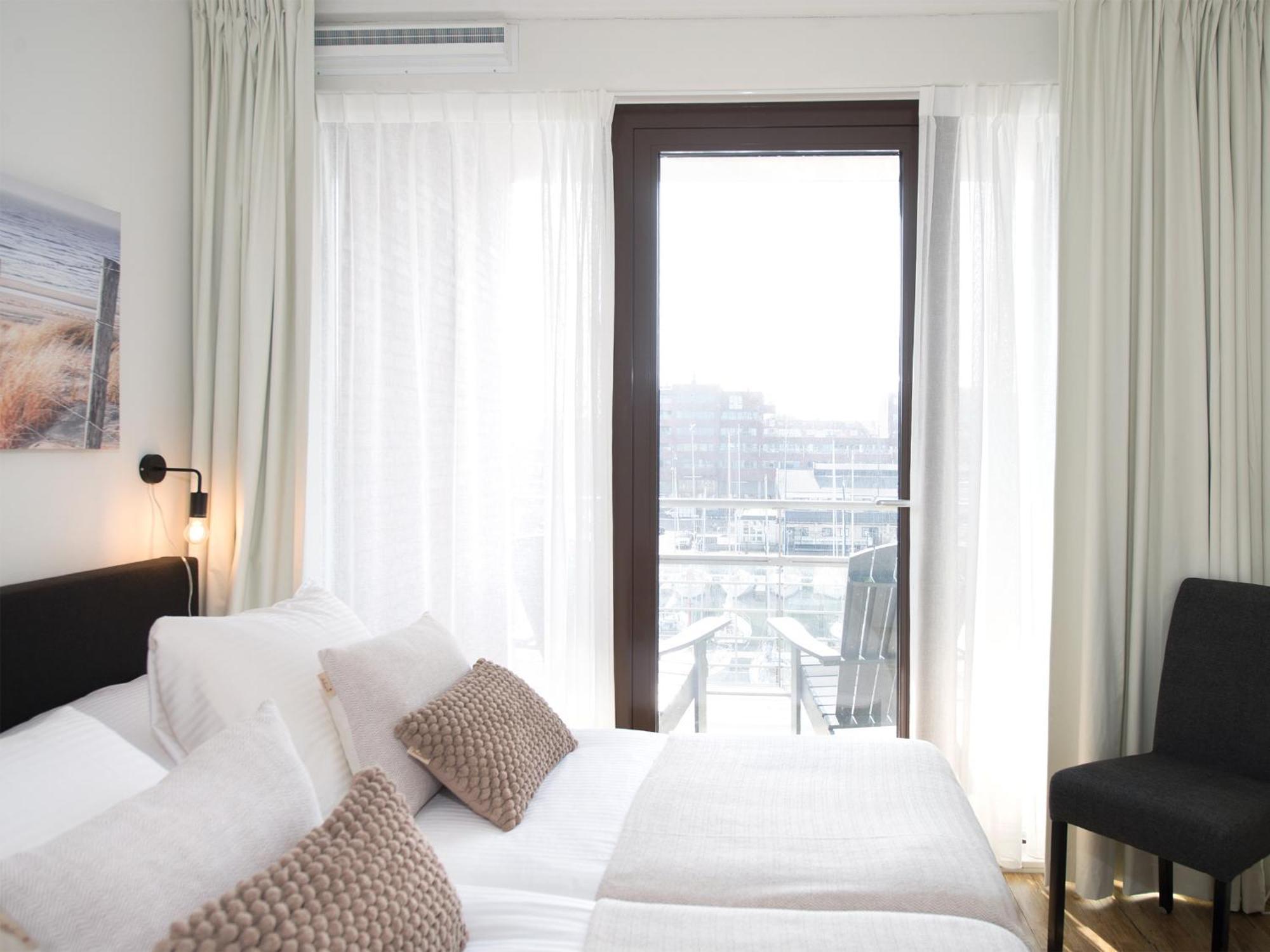 Bizstay Harbour III Scheveningen Apartments Haag Rum bild